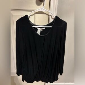 Black long sleeve Max Studio ruffle shirt women’s XL. Wide round neck. Frill.